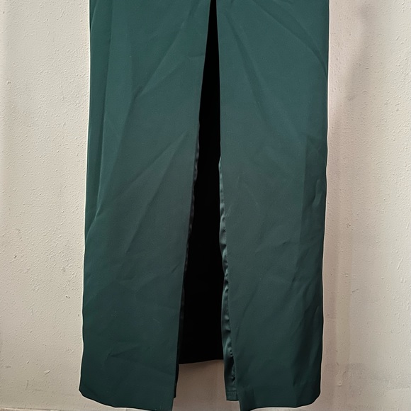 Marchesa Note Dress Green Beaded Halter
Open Back Formal - Picture 9 of 15